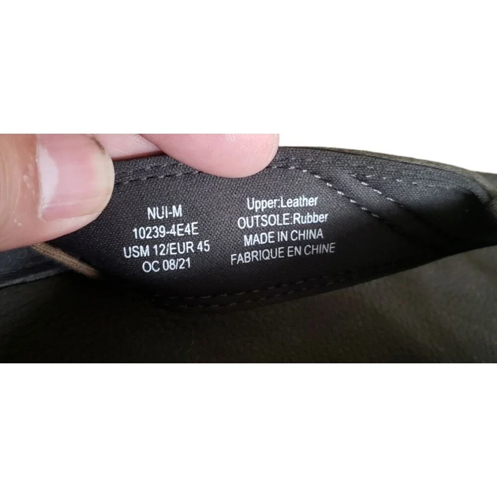 OluKai Nui Men’s Flip Flop Sandals Full Grain Leather Gray Size 12 NEW